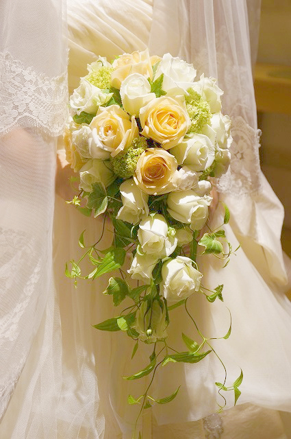 ブライダルブーケ｜福井市の花屋は花丸フローリストに任せください。